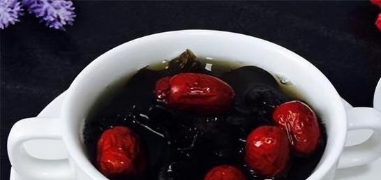 变质的米酒能否做肥料？（分解有机物，肥料效果如何？）-第1张图片-绿意生活