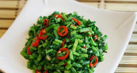 探寻辣菜和雪里红的秘密（一窥辣妈菜肴的精髓，辣爆你的味蕾）-第1张图片-绿意生活