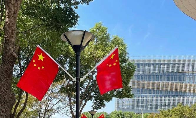 创意摆放，打造精美国庆装饰（用心布置，串红国庆场景更吸睛）-第2张图片-绿意生活
